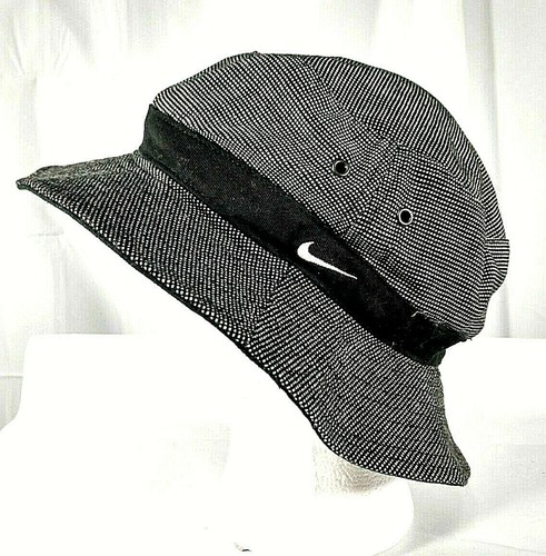 Nike Safari Bucket Hat Black and White 