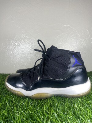 space jams size 5.5