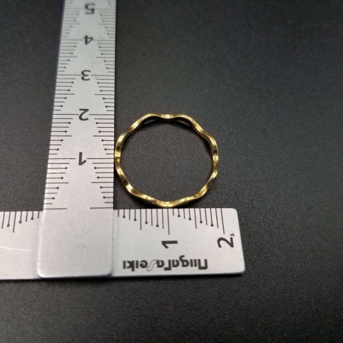 Wave Design Simple Gold Tone Stackable Vintage Ri… - image 7