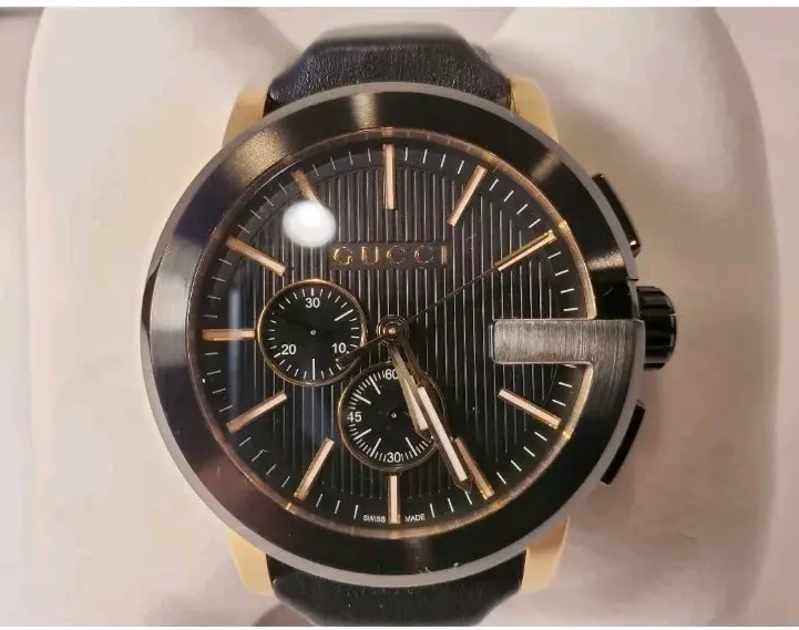 Montre homme Gucci G Chrono XL cadran noir bracelet cuir YA101203 neuve