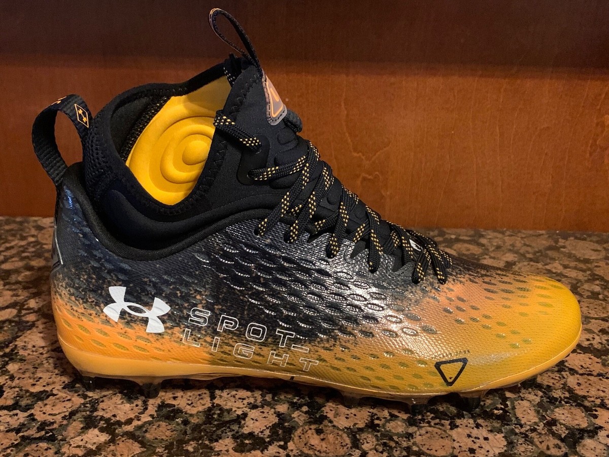 New! Mens UNDER ARMOUR SPOTLIGHT LUX FOOTBALL CLEATS YELLOW/BLACK