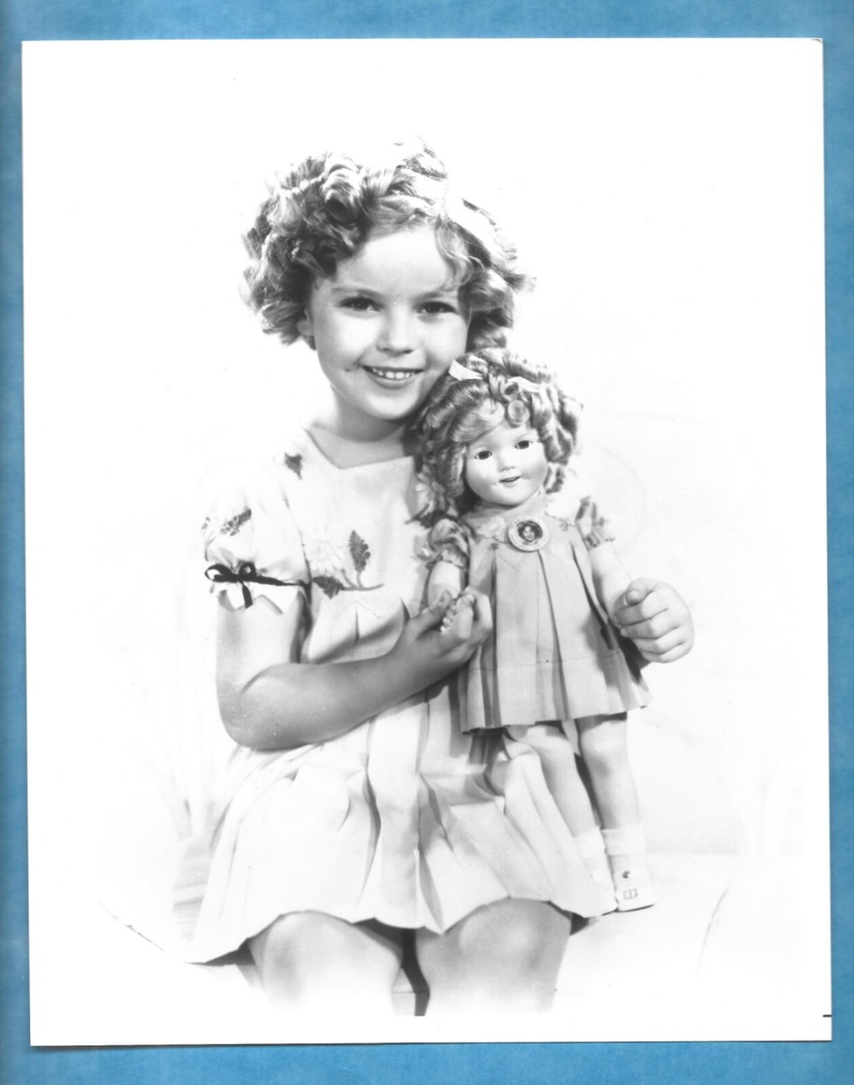 Shirley Temple Black and White Publicity Photo | eBay