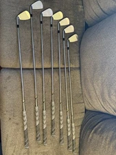 Callaway Razr X forged iron set