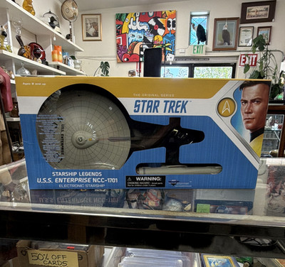 Star Trek The Original Series U.S.S. Enterprise NCC-1701 Electronic Starship