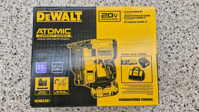DeWalt DCN623D1 20V MAX Cordless Brushless 23 Gauge Pin Nailer Kit