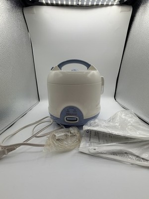 Cuckoo Rice Cooker CR-0322 Cook Warm Compact White Blue Kitchen Appliance