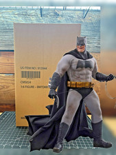 Hot Toys Batman The Dark Knight Returns CMS024 DC SEALED in Shipper 1 6 Figure