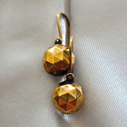 14kt. Antiques Victorian Lever Back Earrings