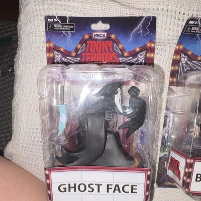 NECA Toony Terrors Ghost Face Scream Figure w/ Accessory Bonus Backdrop MIP