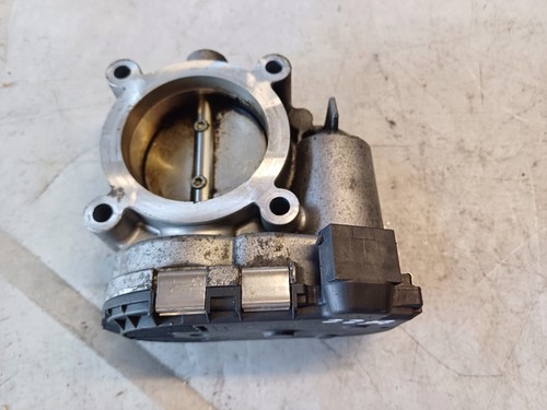 22A* Mercedes W245 W169  Drosselklappe A2661410525 2661410525 BOSCH  0280750175