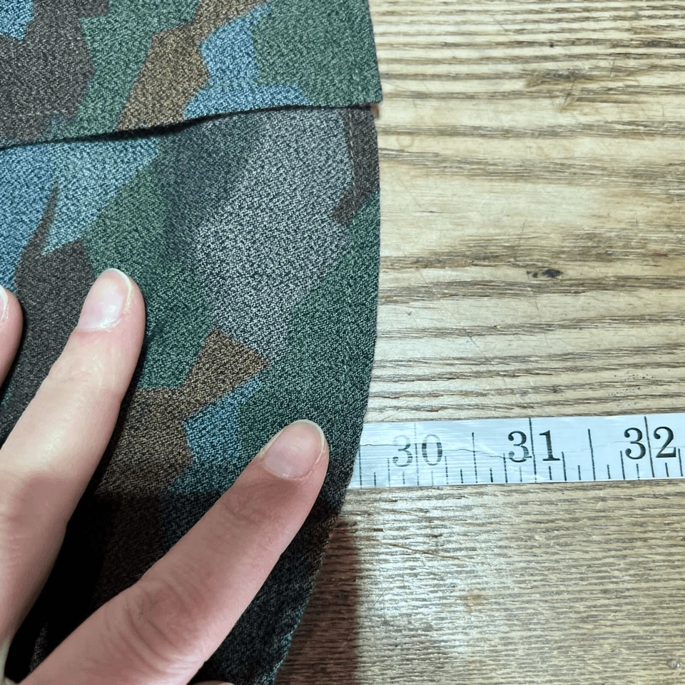 Hawk Vintage Men's Green Camouflaged Pattern Long Sleeve Polo Shirt Size Medium - Image 3 of 4