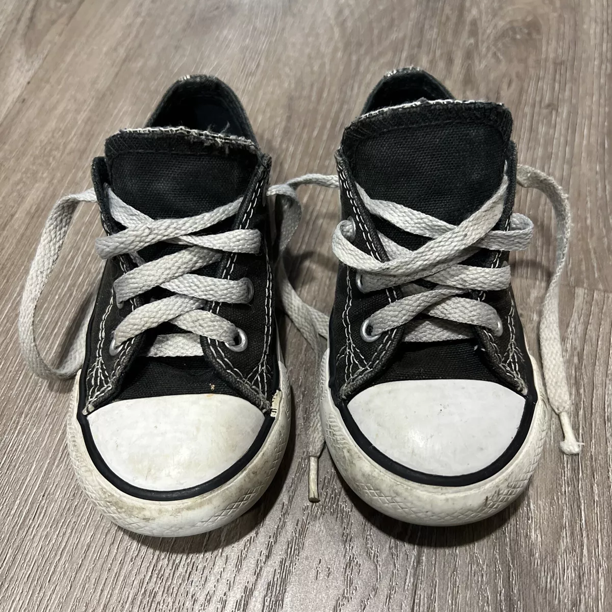 Converse toddler shoes sales size 8