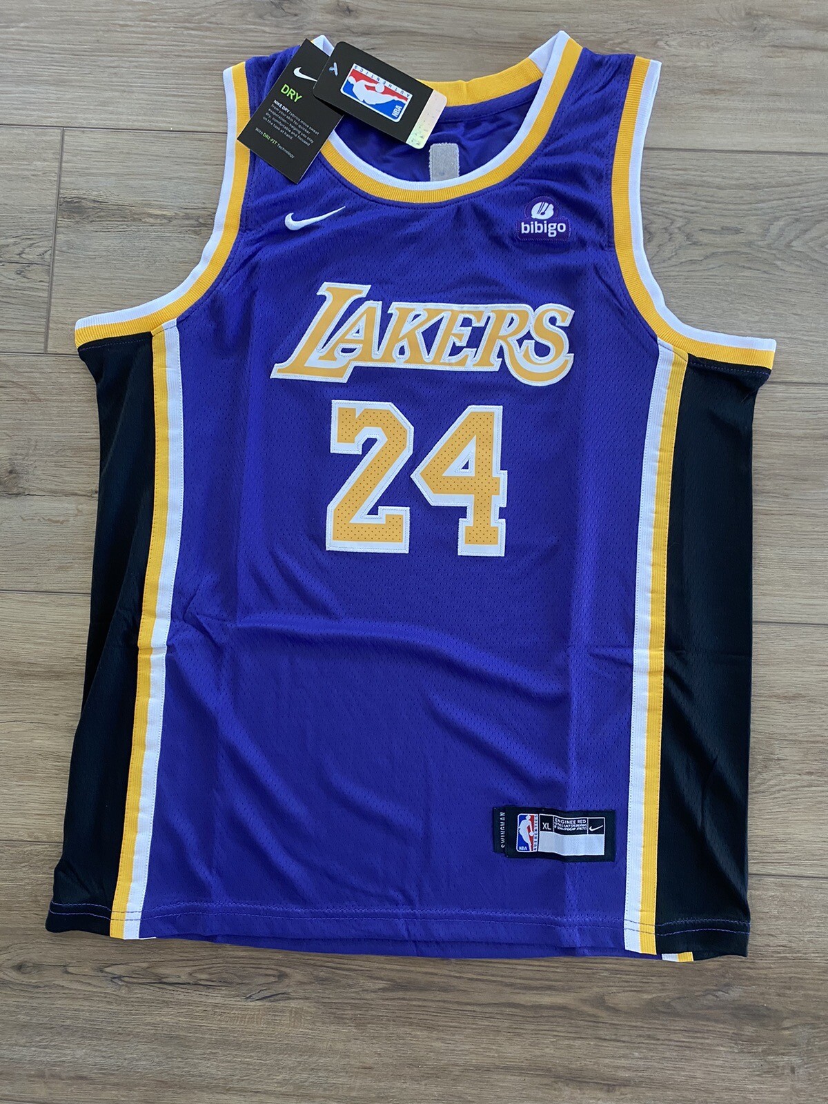 Jersey Kobe bryant #24. Youth XL Purple LA Lakers