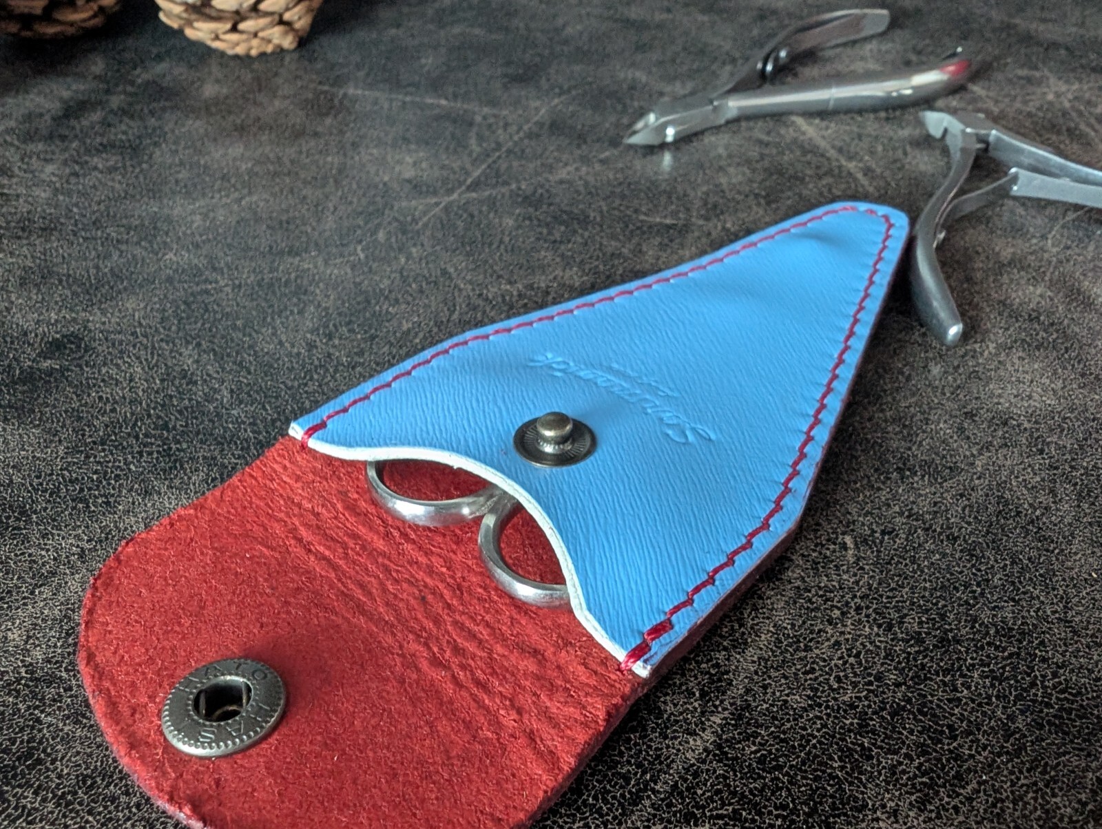 Handmade Scissors Case, Leather Manicure Case, Custom Scissors Pouch Handcrafted