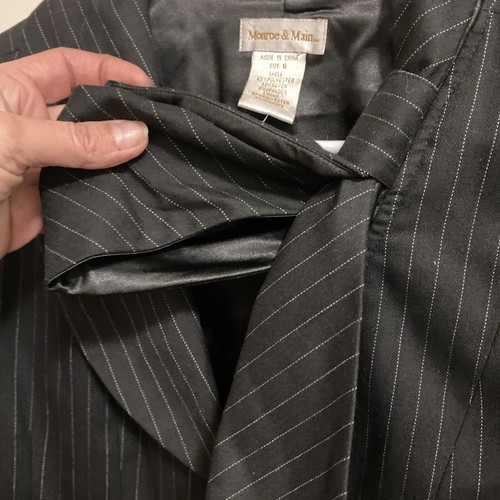 Monroe & Main Women’s 2pc Pinstripe Suit Jacket & Skirt 6 Black Bust 34 Waist 30 - Picture 4 of 10