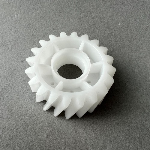 Konica Gear 20T(left) 396033127B 396033127 for R1/R2 digital minilabs - Picture 2 of 4