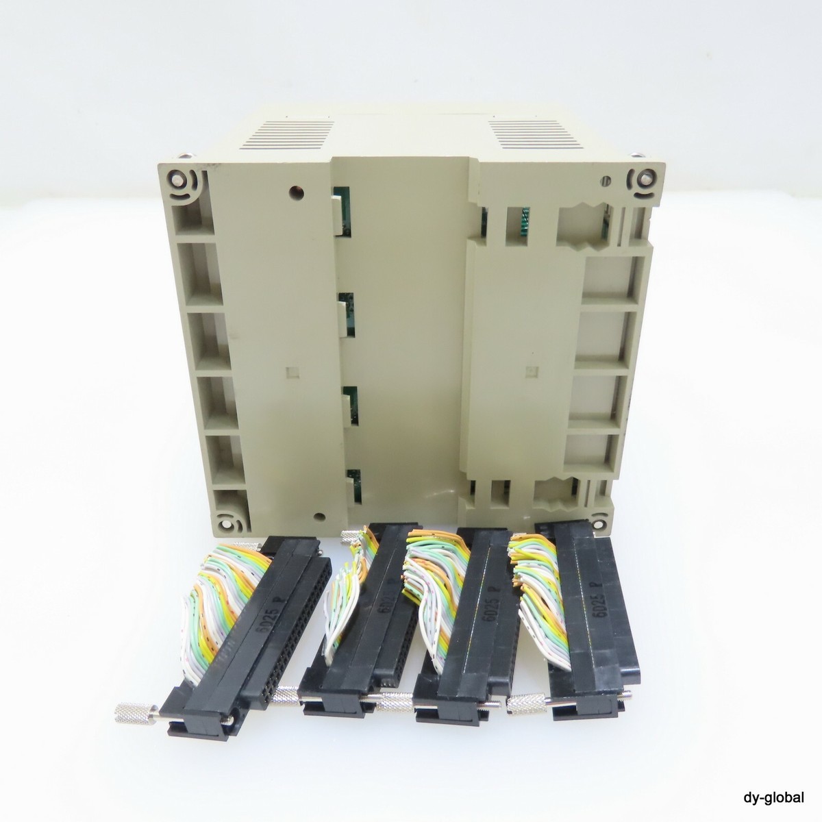 YASKAWA Used MP2300,JEPMC-IO2310 VER.A01 discolored PLC-I YASKAWA Used MP2300,JEPMC-IO2310 VER.A01 discolored PLC-I