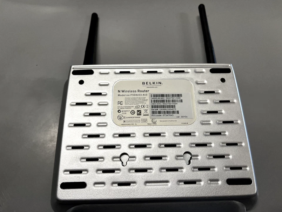 Router Belkin N Wireless modelo F5D82334 v2 - Imagen 4 de 4