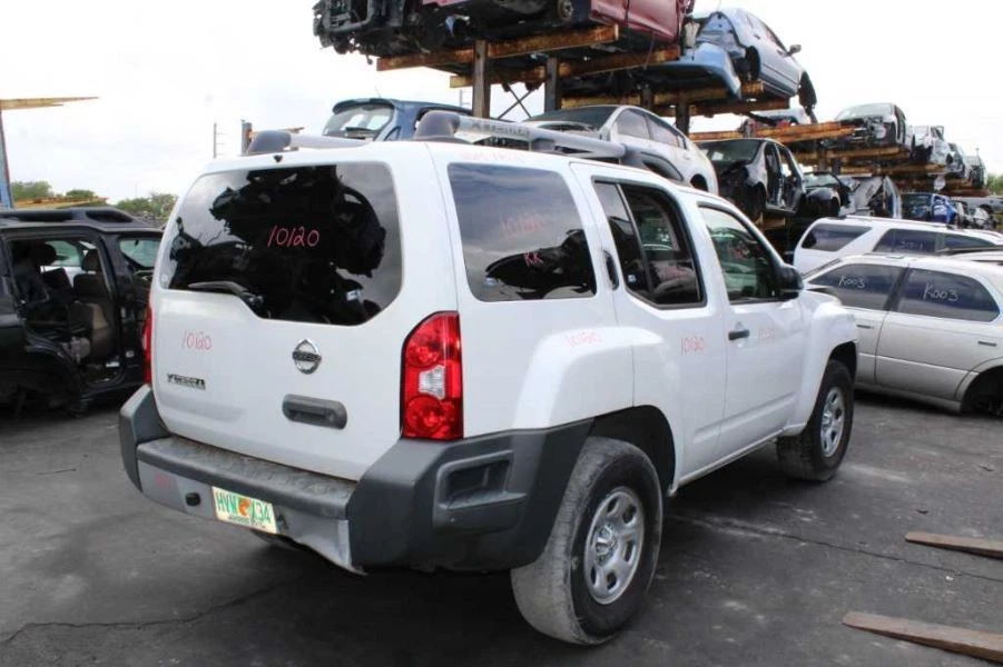 Tubo de manguera de cuello de llenado de combustible 2012 13 14 15 16 Nissan Xterra Foto 4 de 4