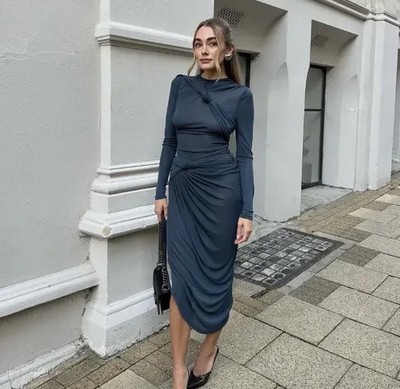 knotted asymmetric dress zw collection NWT_ZARA WOMAN 8686/244 blue gray_M Features a fluid neckline #E1E1D5 Draped Halterneck Satin Mini Size:S (MADE-TO-ORDER)