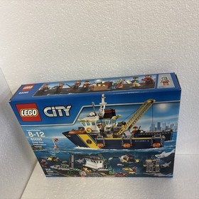 LEGO City: Deep Sea Exploration Vessel (60095) NEW FACTORY SEALED
