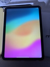 Apple iPad 6th Generation 32 GB, Wi-Fi, 9.7 in - Silver