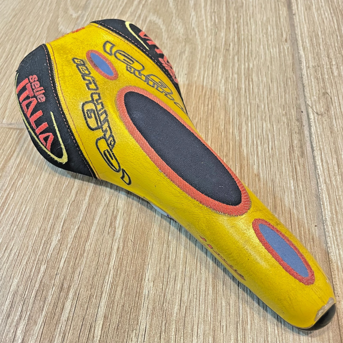 Vintage Selle Italia TRi Matic 2 Yellow Leather Genuine Gel Saddle