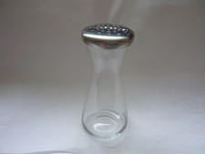 WMF Wagenfeld Designer (Parmesan) Streuer aus Glas mit Cromargandeckel, wie neu!