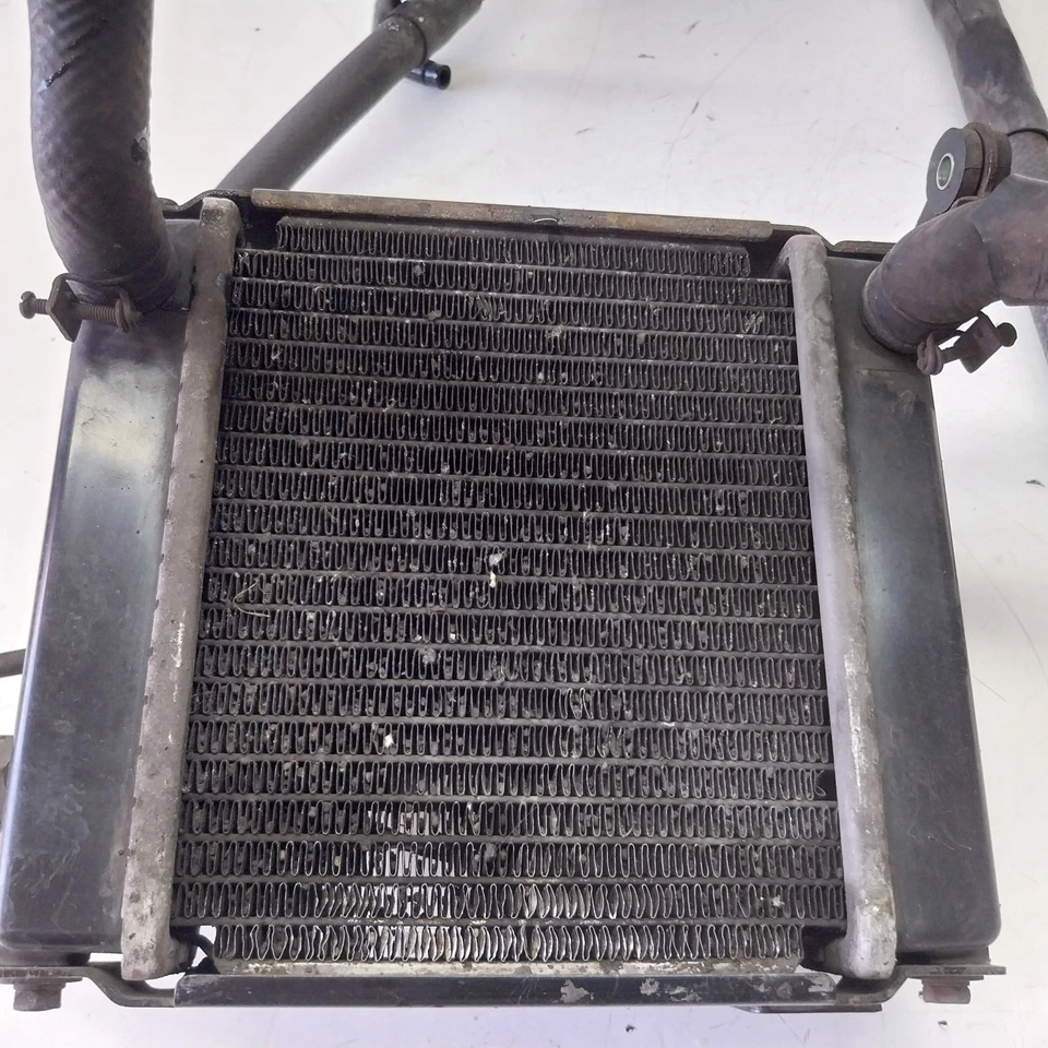 RADIATORE ACQUA LIQUIDO+ELETTROVENTOLA+TUBAZIONE KYMCO DOWNTOWN 300 i 2011 2017 Foto 3 de 4