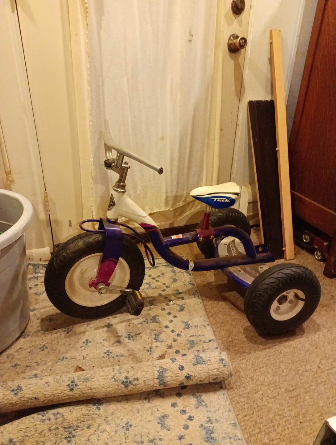 (Used) TREK TRICYCLE (67.89 USD)