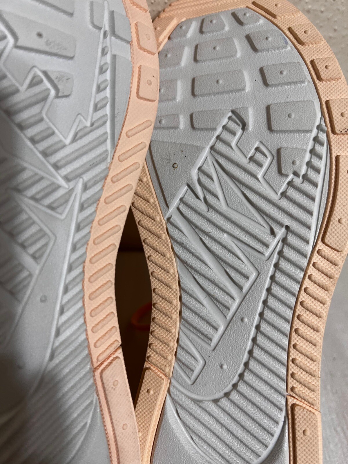 nike ashin modern lx