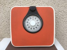 Ancienne balance / Pèse-personne mécanique / Accessoire salle de bains