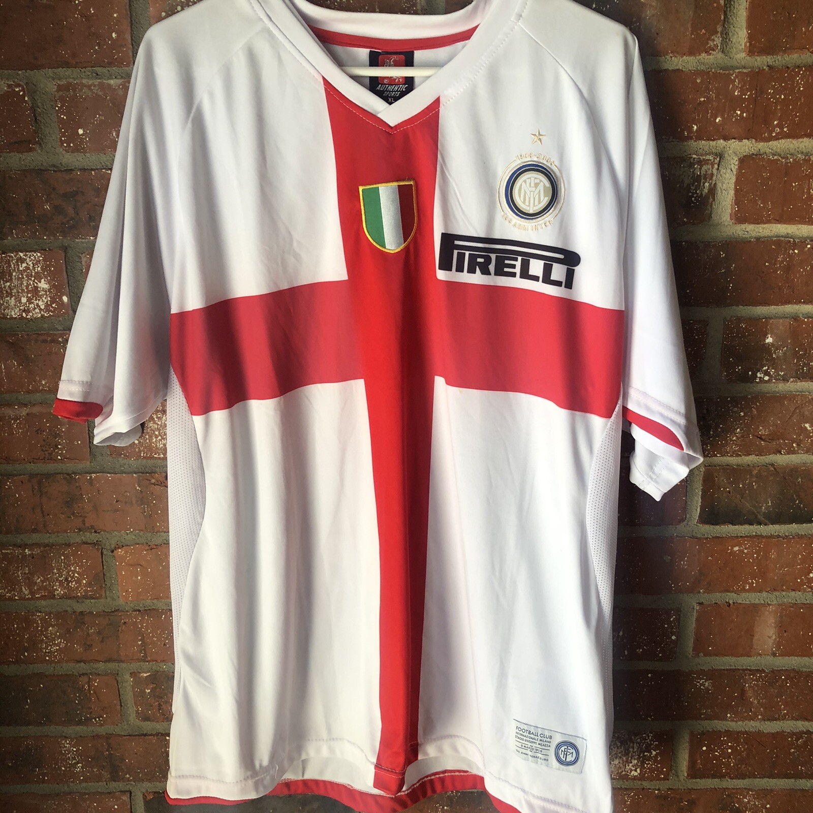 inter milan red jersey