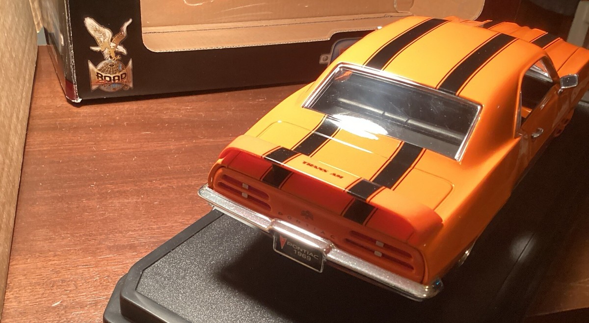 Die Cast 1969 Pontiac Firebird Trans Am,1/18 Scale Yatming Limited