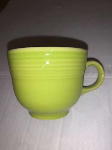 FIESTAWARE Fiesta Ware Cup Lime Green Small Coffee Mug HLC USA Homer Laughlin
