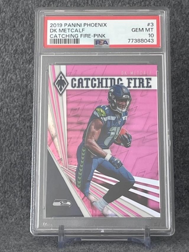 DK Metcalf Panini Phoenix Catching Fire #3 Pink