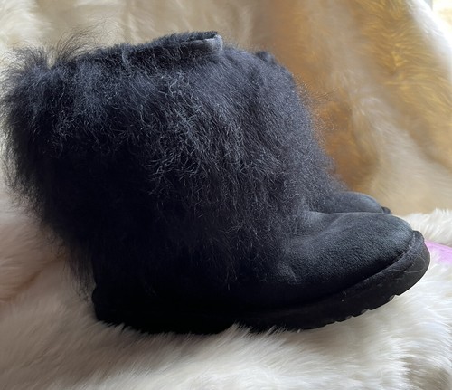 Ugg Mongolian Sheepskin Cuff Short 