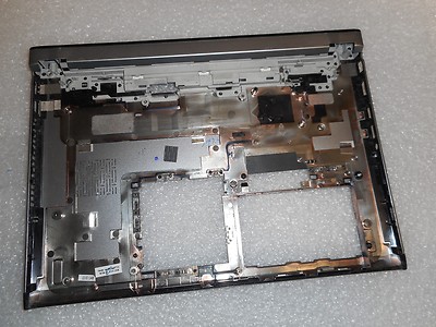 GENUINE Dell Latitude 3330 Bottom Case X5G0J KJWXP 7JYK1 CHB02 P/N : XW0FR