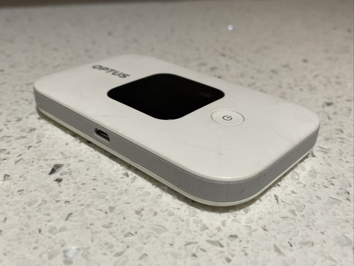 Optus Huawei E5577s Wireless Modem 4G LTE Advanced 2.4G 5G WiFi Pocket 300Mbps - Picture 5 of 12