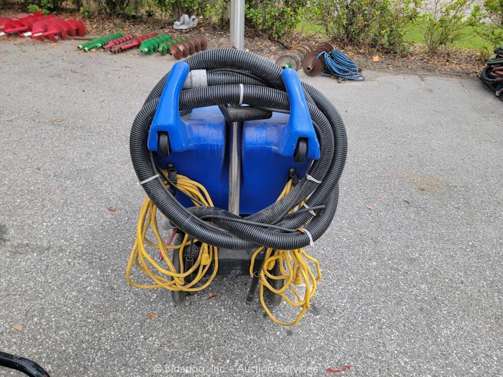 2019 Clarke EX20100H W/B Heated Carpet Cleaner Extractor 12.5 Gallon