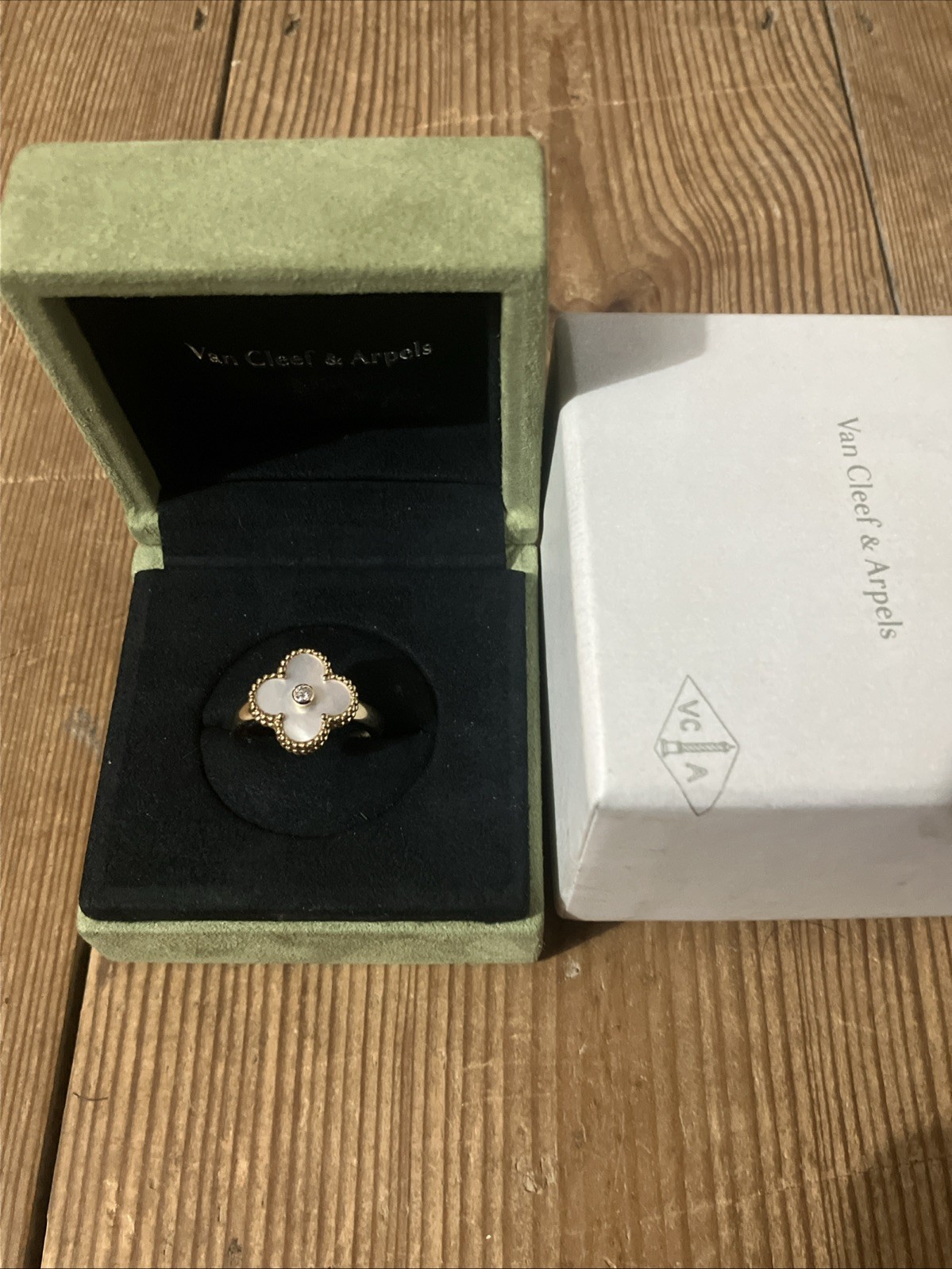 Van Cleef & Arpels Alhambra 18ct Yellow Gold MOP & Diamond Ring 2024 58 P 1/2