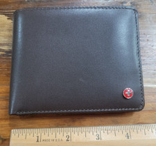 Men's Alpine Swiss Wallet Deluxe Capacity Bifold Flipout ID Window Billfold