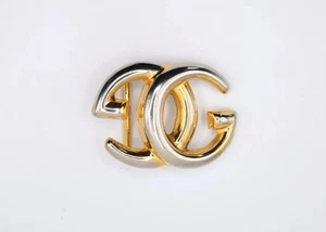Belle grande boucle de ceinture vintage Gucci double GG ton or