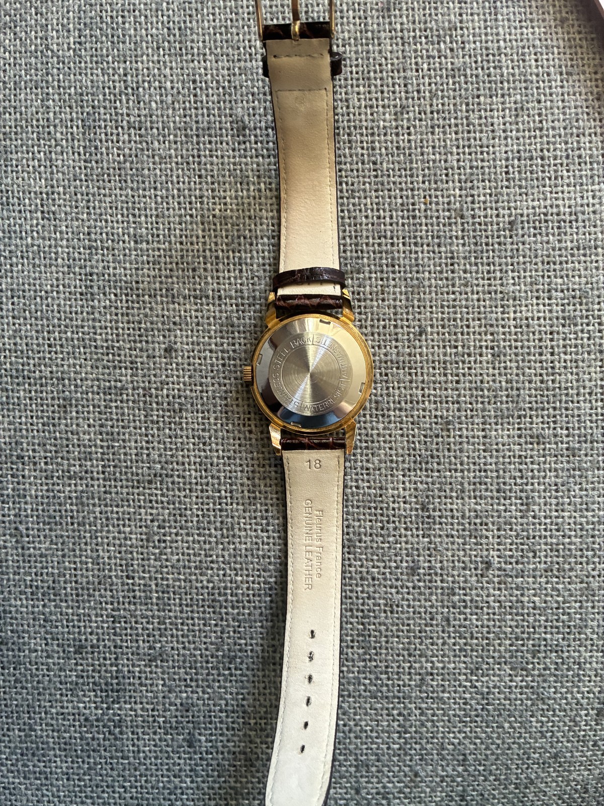 Vintage LeCoultre Manual Wind Watch 1940s-50s Classic Swiss Elegance Leather Str image 9