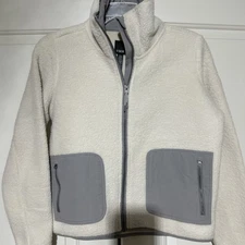 VUORI Jacket Women’s S Ivory/gray Cozy Sherpa Fleece Outdoors EUC