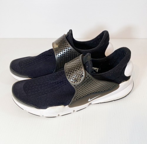 nike sock dart size 14