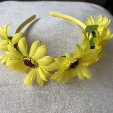 Girls Yellow Daisy Silk Flowers Headband NWOT