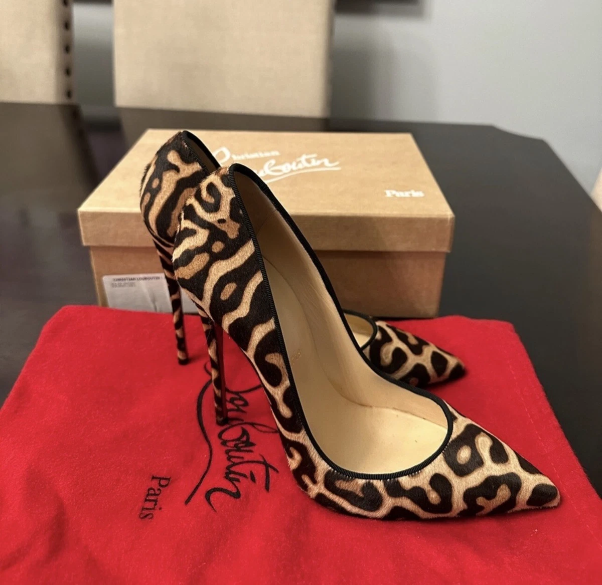 Animal top print louboutin