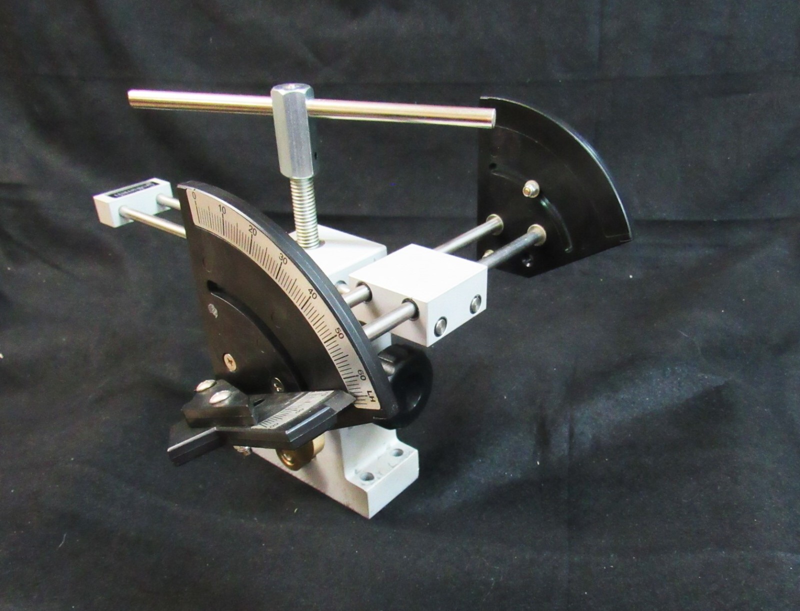 Golf Club Loft and lie Bending machine Golf Mechanix 94072 Golf Smith