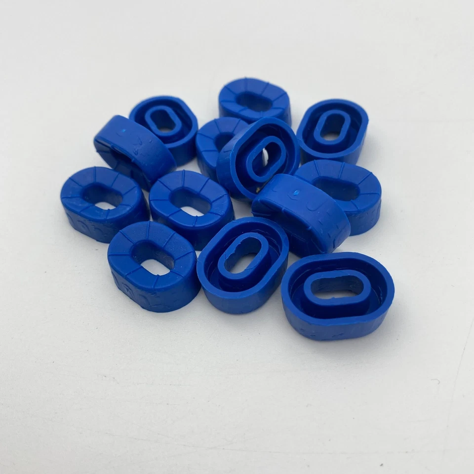 Monopoly NFL Gridiron Edition 12 Blue Plastic Stadiums 1999 Replacement Hotels - Image 2 of 3